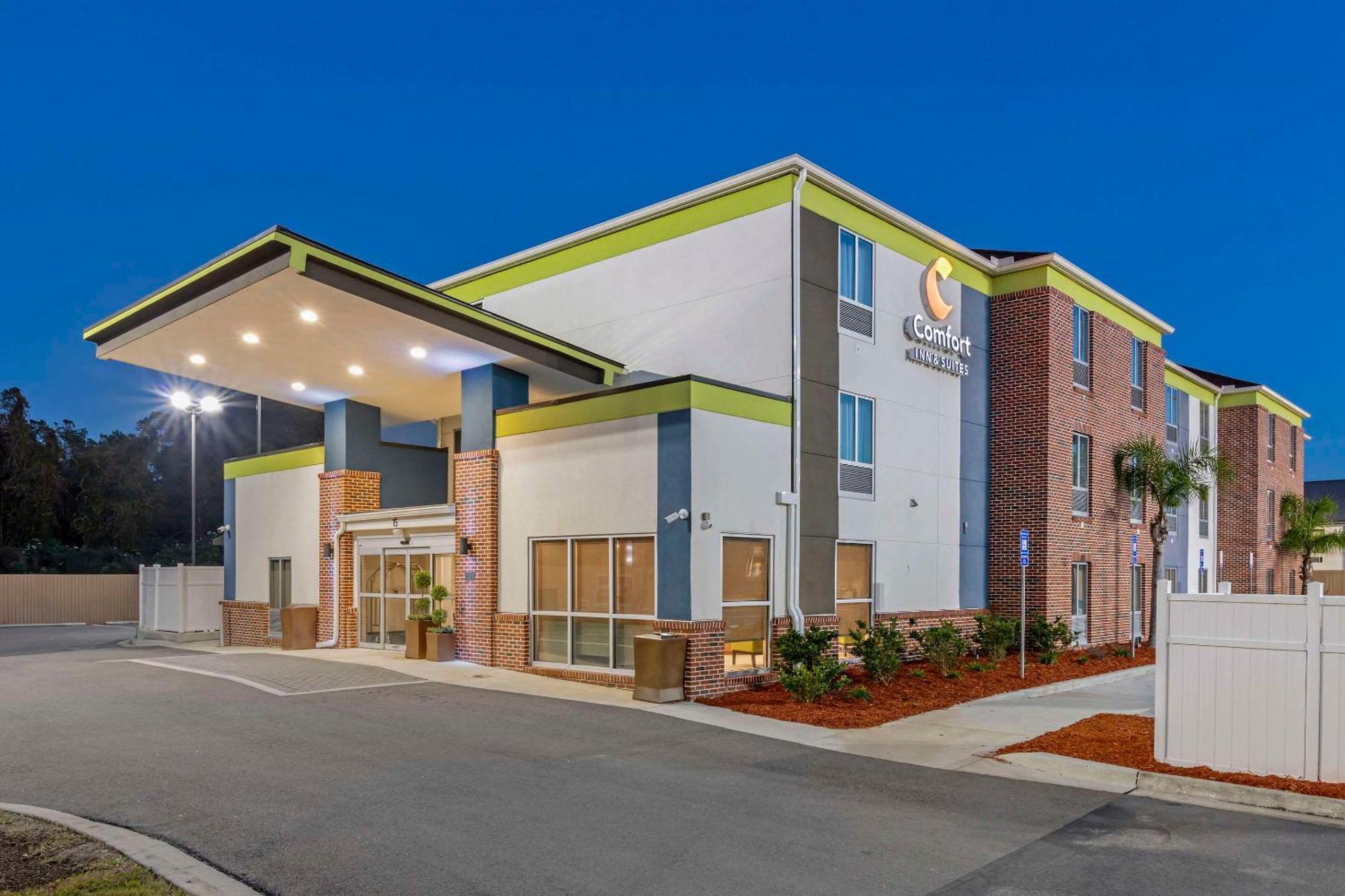 Comfort Inn & Suites 브런즈윅 외부 사진